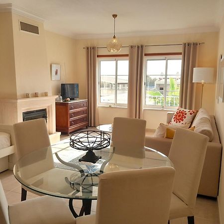 Palmeiras Apartement - T1 Com Piscina Балеал Экстерьер фото